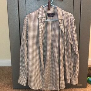 Vineyard Vines Men’s Classic Fit Tucker Shirt